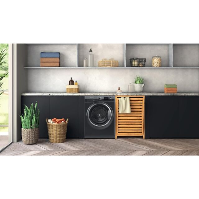 Hotpoint NM11 948 BC A UK ActiveCare Freestanding 9kg 1400rpm Washing Machine