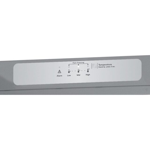 Indesit UI6 F2T S UK Freestanding Upright Freezer - Silver