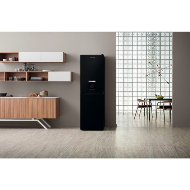 Hotpoint HBNF 55181 B AQUA UK 1 Freestanding Frost Free Fridge Freezer - Black