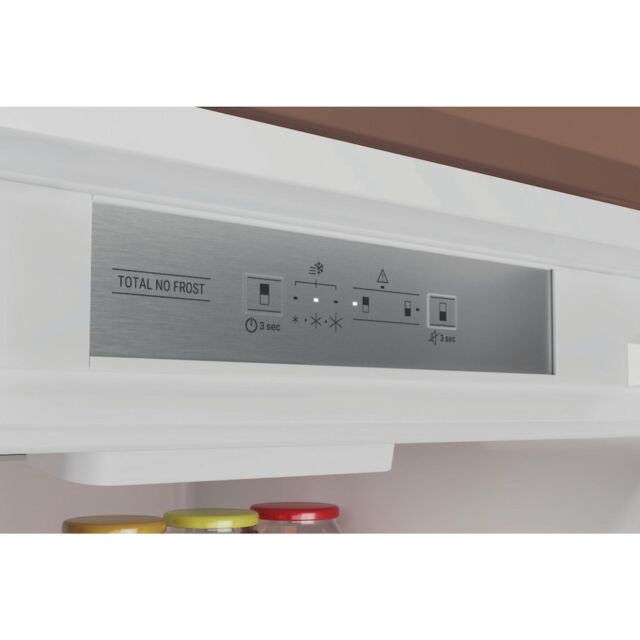 Hotpoint HTC20 T322 UK Total No Frost Integrated Fridge Freezer