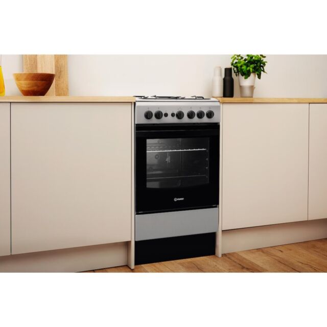 Indesit IS5G1PMSS/UK Cooker - Silver