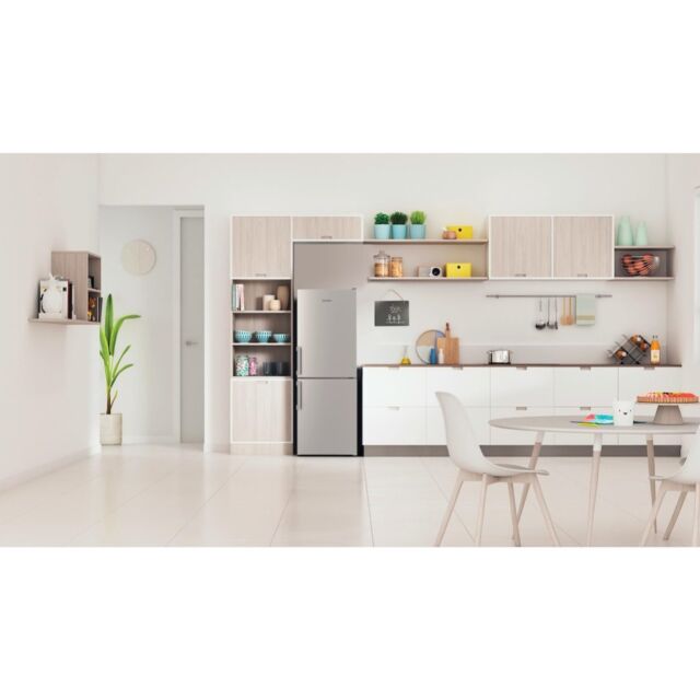 Indesit IB55 532 S UK Freestanding Fridge Freezer