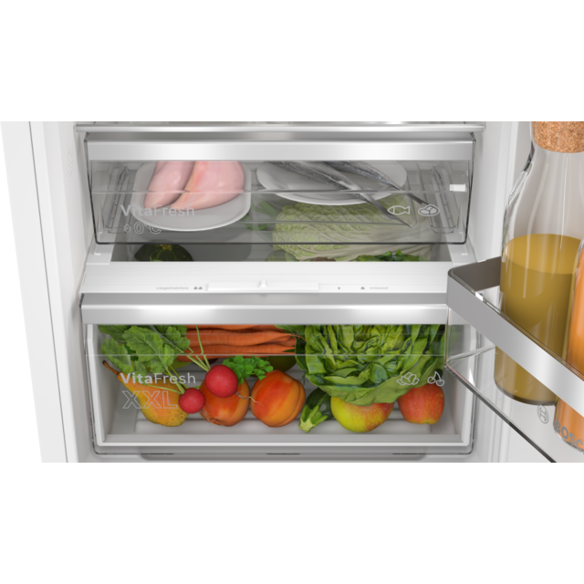 Bosch KIN96VFD0, Built-in fridge-freezer with freezer at bottom