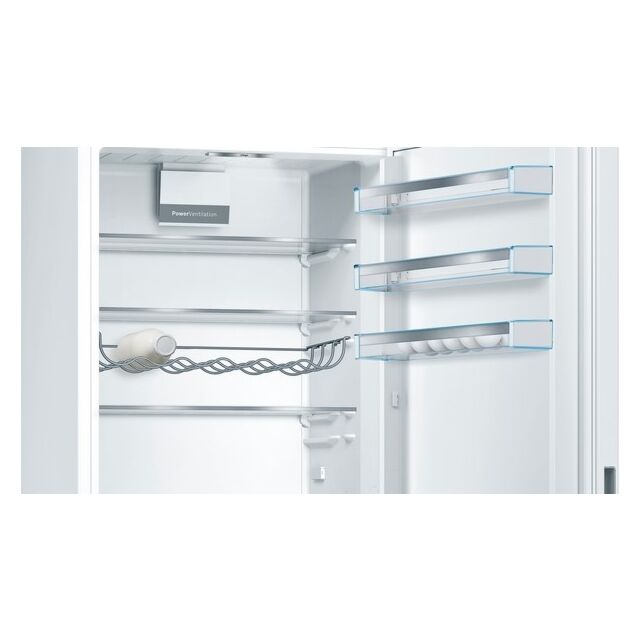 Bosch KGE49AWCAG, Free-standing fridge-freezer with freezer at bottom