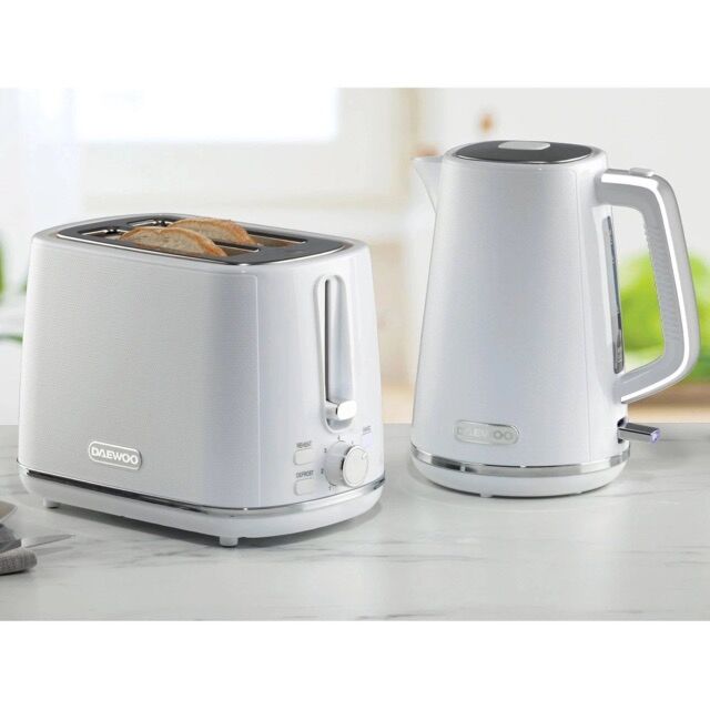 Daewoo SDA2629 Stirling 1.7L 3Kw Jug Kettle